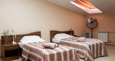 Двухместный двухкомнатный мансардный «Семейный номер»